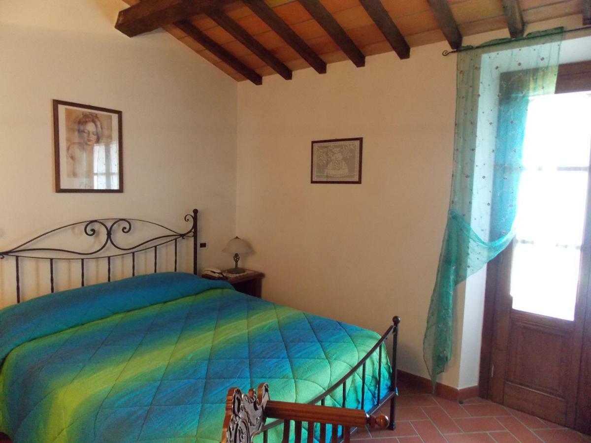 Affittacamere Casale Le Querciole Castiglione dʼOrcia Esterno foto